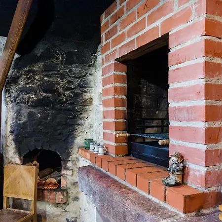 Guest house Time-traveler's Paradise In Gois